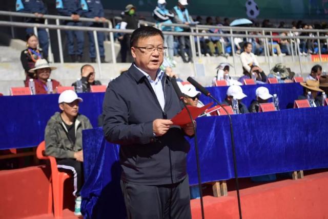 无锡吴钩vs南京城市两名球员推搡冲突，双双被中足联禁赛3场！